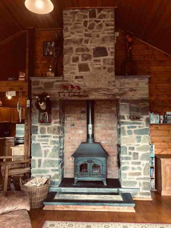 George Cabin - Log Cabin In Wales With Hot Tub Newtown  Eksteriør bilde